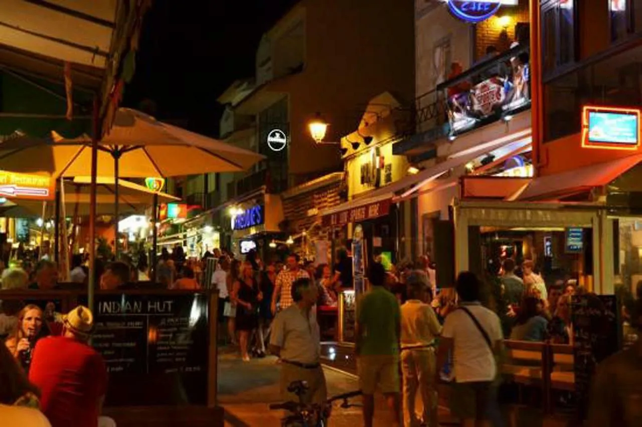 Studio At The Beach Alvor Apartamento